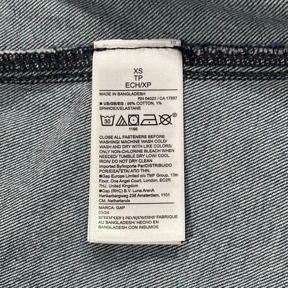 GAP Women’s Blue Fitted Denim Jacket - Size XS - Picture 5 of 5